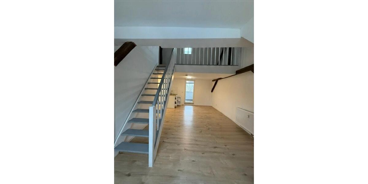 Dachgeschoßwohnung Hirzenhain - 1.5 Zimmer, 40 m&sup2;, 400&euro; | Angebot:25249550