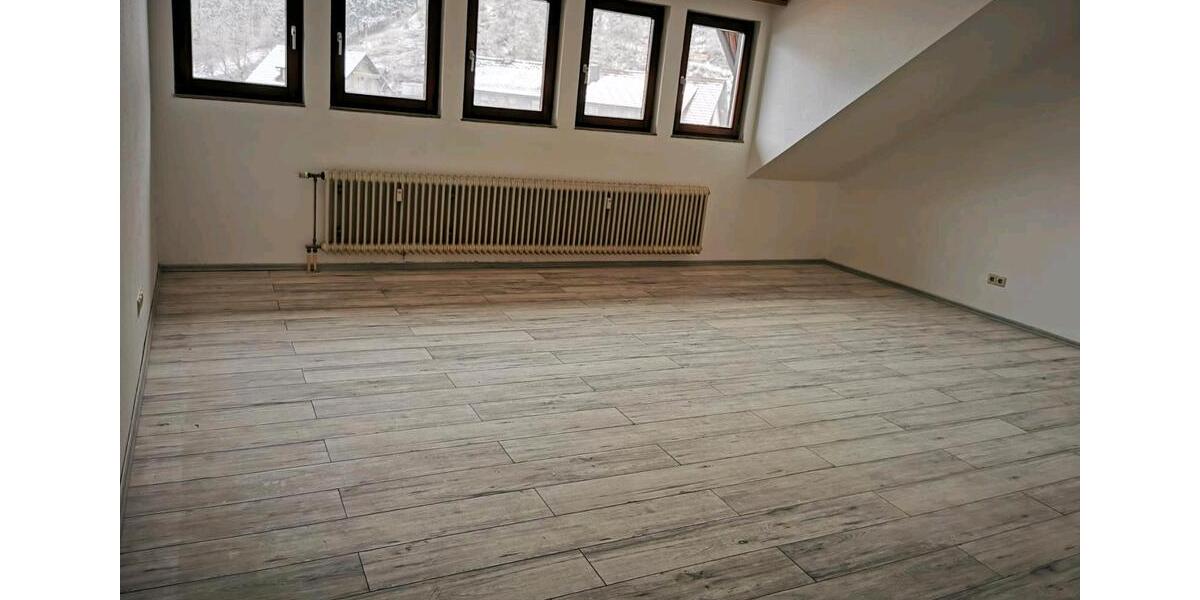 Dachgeschoßwohnung Schönau im Schwarzwald - 4 Zimmer, 95 m&sup2;, 1.000&euro; | Angebot:25920956