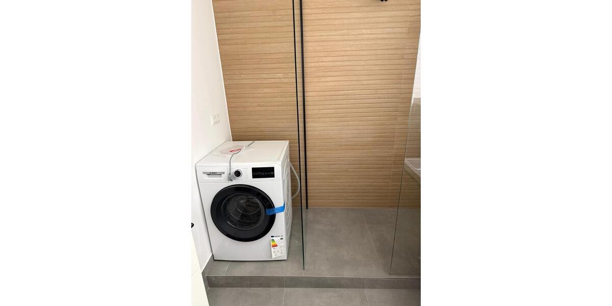 Erdgeschoßwohnung Wiesbaden Biebrich - 1.5 Zimmer, 45 m&sup2;, 1.100&euro; | Angebot:24776460