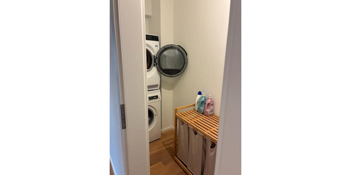 Neuwertige Vier-Zimmer-Wohnung mit Blick ins Grüne 4 zimmer