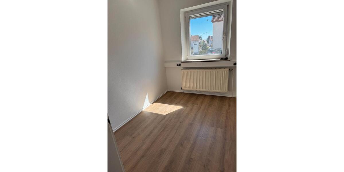 Erdgeschoßwohnung Bad Neustadt an der Saale - 4 Zimmer, 70 m&sup2;, 770&euro; | Angebot:26281623