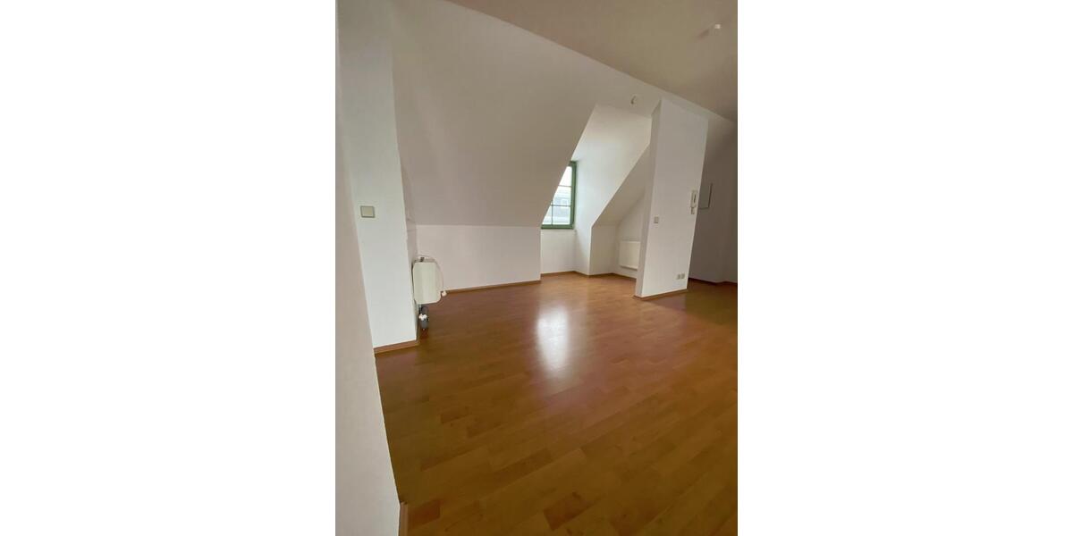 Dachgeschoßwohnung Brand-Erbisdorf Erbisdorf - 2 Zimmer, 47 m&sup2;, 310&euro; | Angebot:21604187