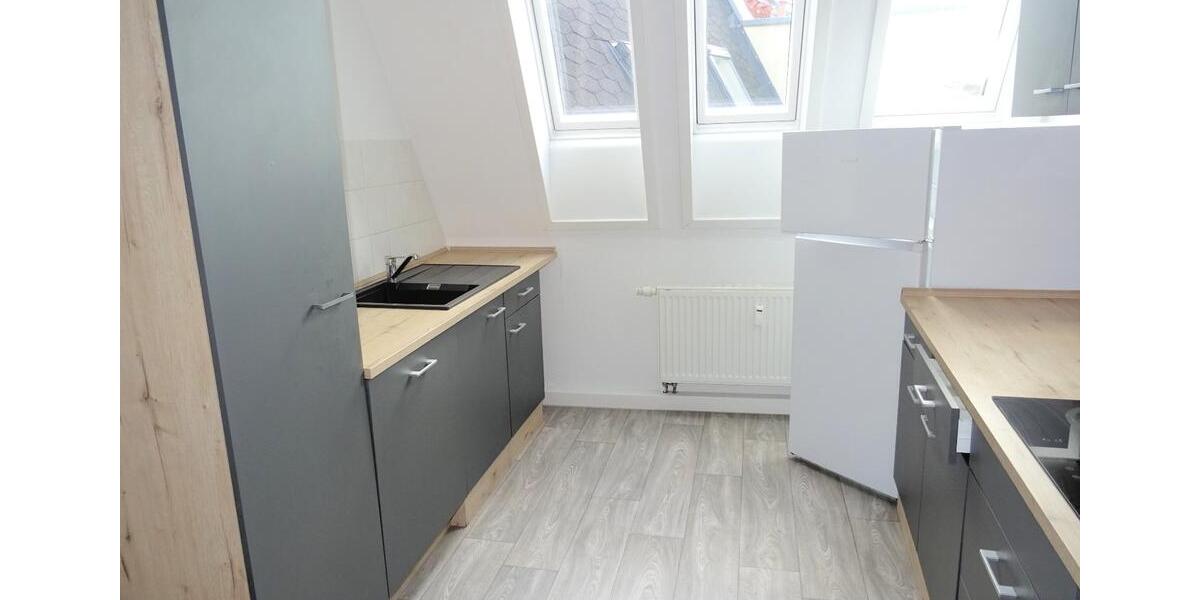 Dachgeschoßwohnung Werdau - 3 Zimmer, 99 m&sup2;, 580&euro; | Angebot:18259417