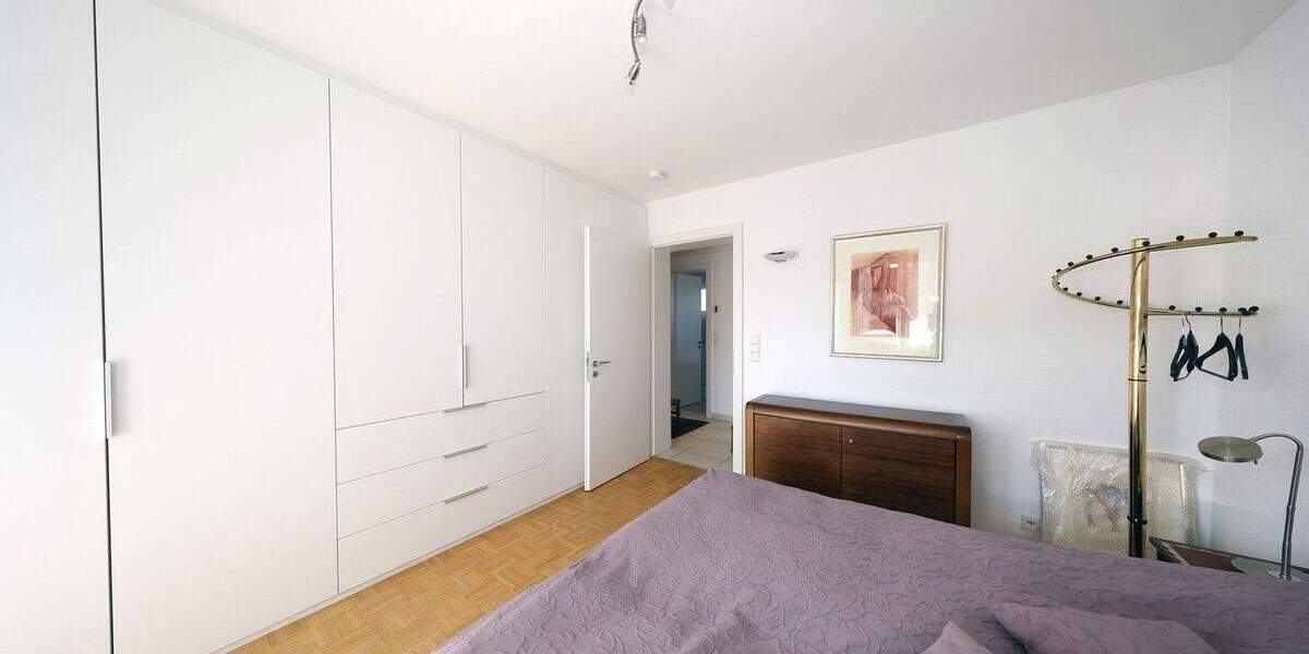 Etagenwohnung Leinfelden-Echterdingen Leinfelden - 4 Zimmer, 110 m&sup2;, 2.000&euro; | Angebot:24684199