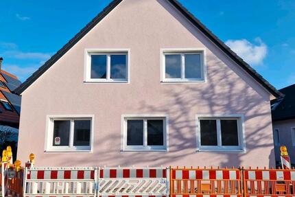 Einfamilienhaus Doppelhaushälfte zu vermieten in 76149 5 zimmer