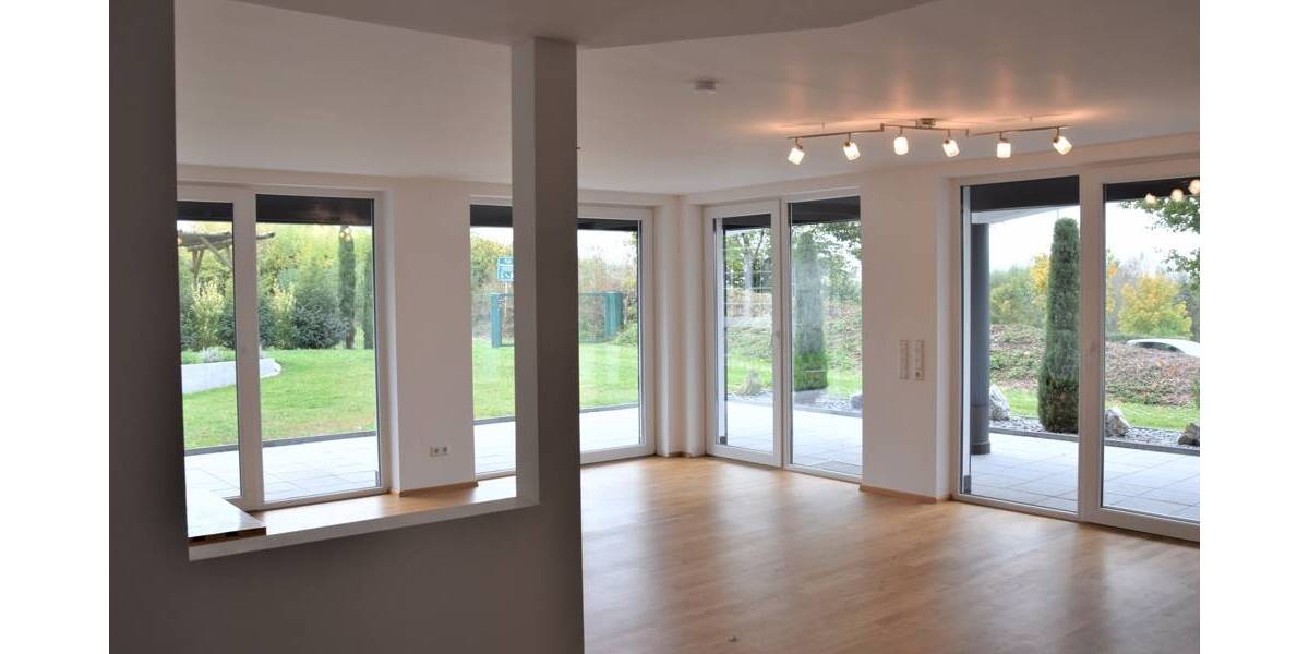 Etagenwohnung Uhldingen-Mühlhofen Mühlhofen - 3 Zimmer, 108 m&sup2;, 1.595&euro; | Angebot:26128080