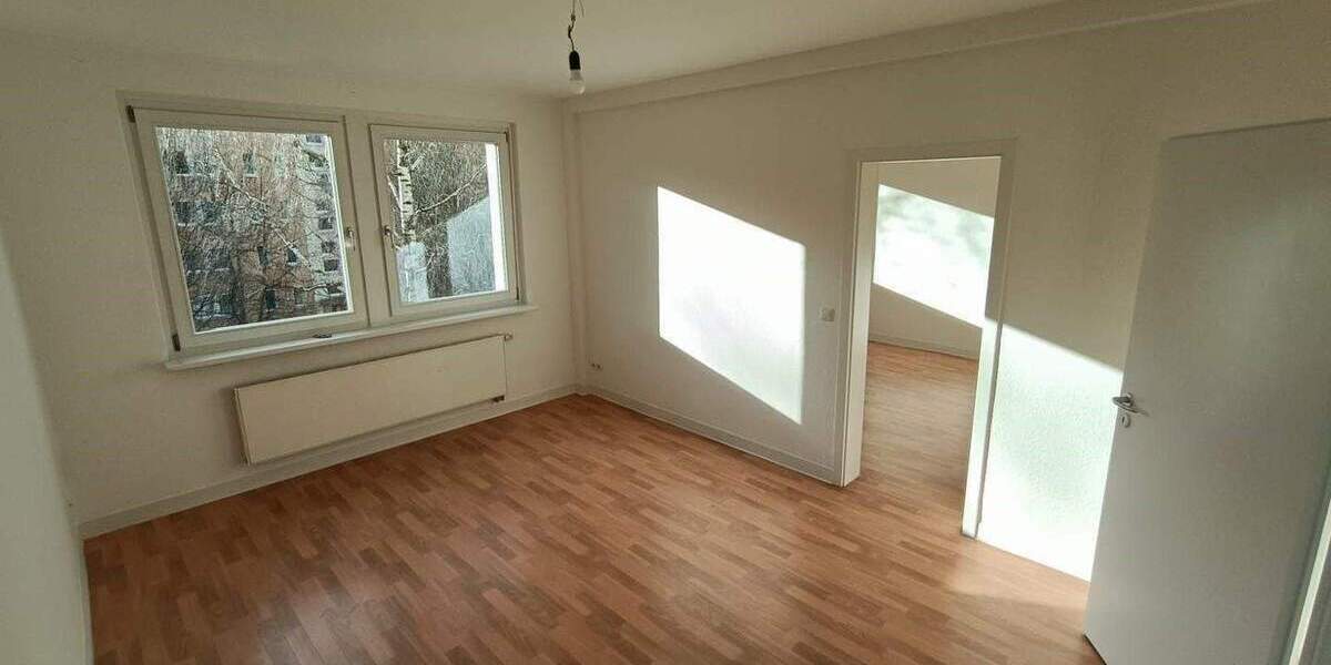 Etagenwohnung Chemnitz Gablenz - 2 Zimmer, 46 m&sup2;, 255&euro; | Angebot:26155801