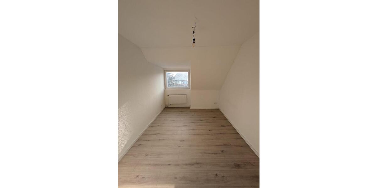 Dachgeschoßwohnung Denkte - 3 Zimmer, 55 m&sup2;, 700&euro; | Angebot:24660973