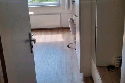 Wohnen auf Zeit Düsseldorf Stadtbezirk 3 - 1 Zimmer, 18 m&sup2;, 560&euro; | Angebot:24983427
