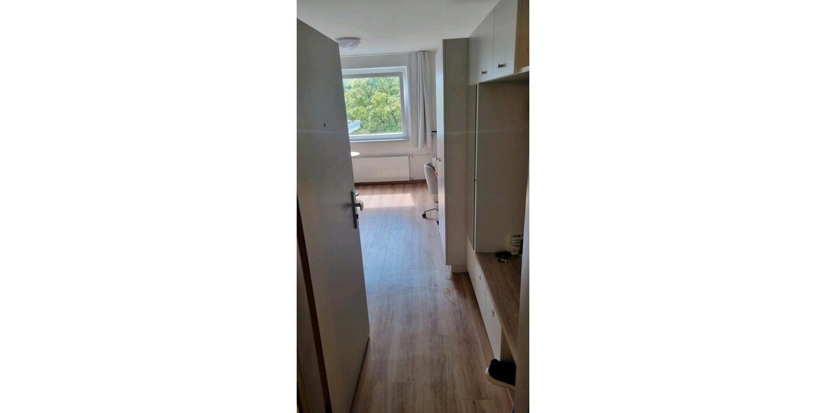 Wohnen auf Zeit Düsseldorf Stadtbezirk 3 - 1 Zimmer, 18 m&sup2;, 560&euro; | Angebot:24983427