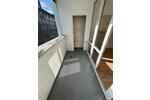 ACHTUNG: Tolle RENOVIERTE 4 Zimmer Wohnung mit Balkon!!