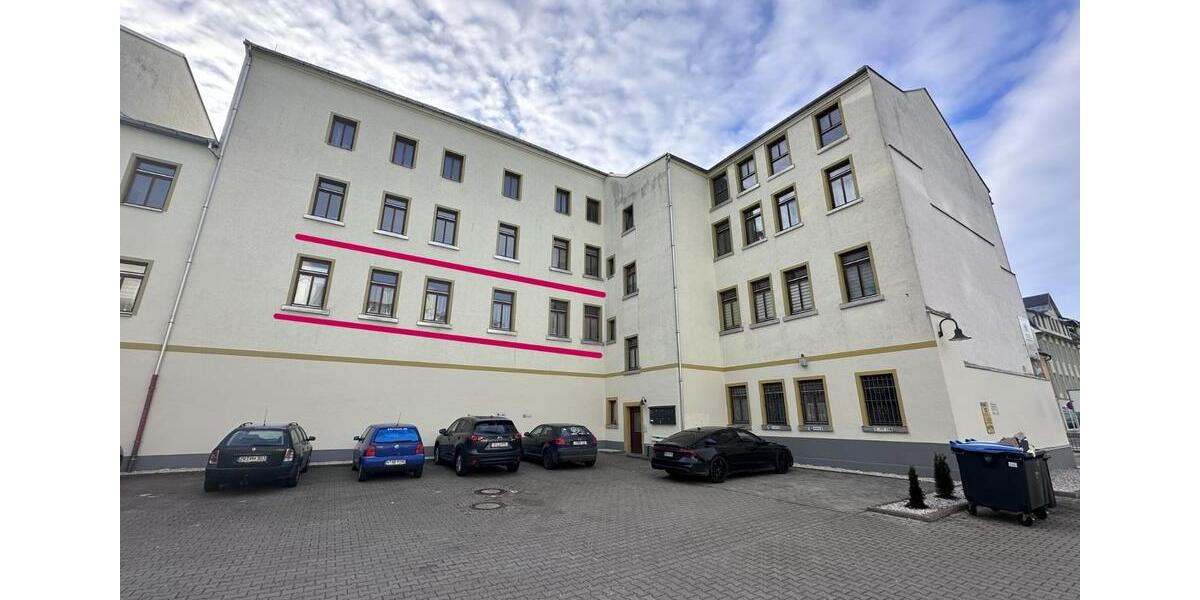 Etagenwohnung Lengenfeld - 3 Zimmer, 86 m&sup2;, 430&euro; | Angebot:25805326