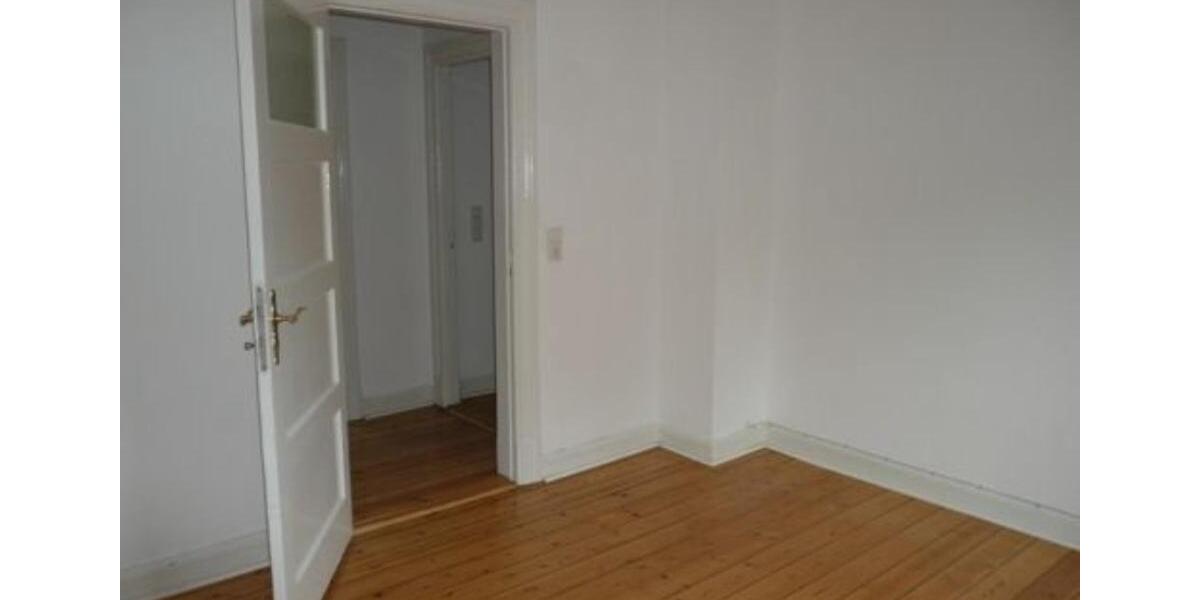 Dachgeschoßwohnung Flensburg Fruerlund - 2 Zimmer, 48 m&sup2;, 550&euro; | Angebot:24661988