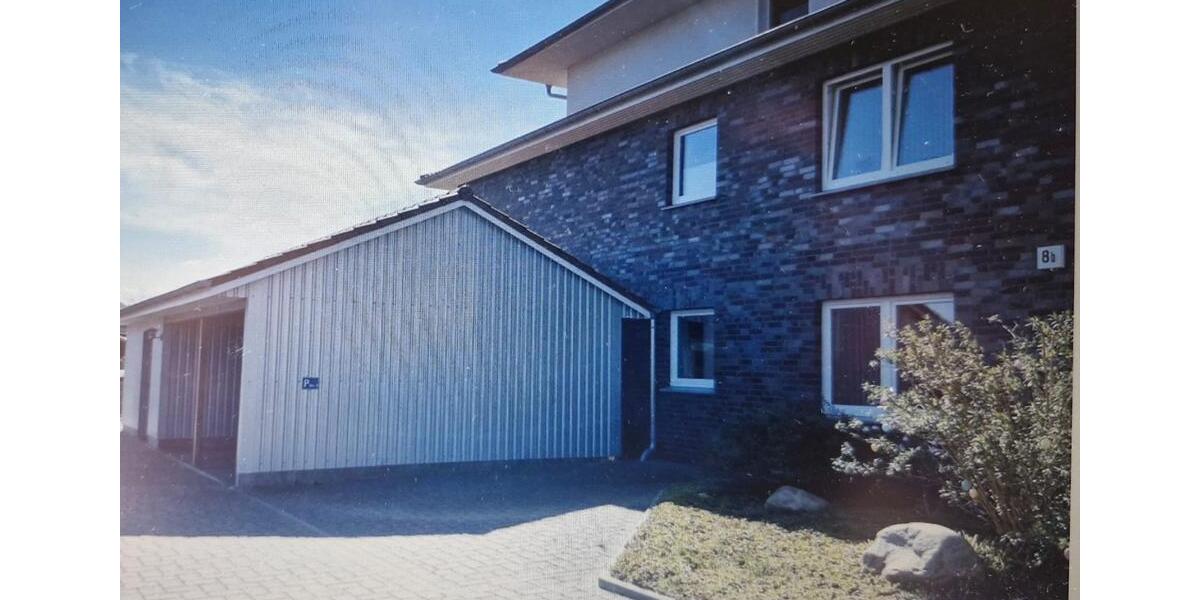 Erdgeschoßwohnung Horst (Holstein) - 3 Zimmer, 910 m&sup2;, 910&euro; | Angebot:25053108