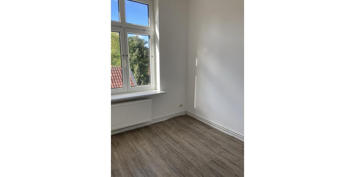 Etagenwohnung Salzwedel - 4 Zimmer, 105 m&sup2;, 578&euro; | Angebot:26421676