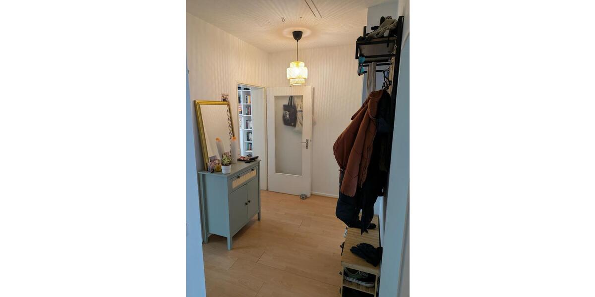 Dachgeschoßwohnung Bremen Schwachhausen - 3 Zimmer, 67 m&sup2;, 835&euro; | Angebot:25482036