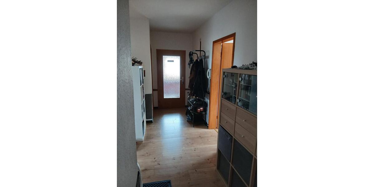 Etagenwohnung Friedland - 4 Zimmer, 85 m&sup2;, 600&euro; | Angebot:26521191