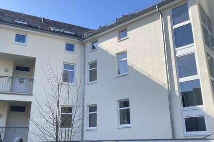 Wohnung Treuen - 2 Zimmer, 71 m&sup2;, 410&euro; | Angebot:27070379