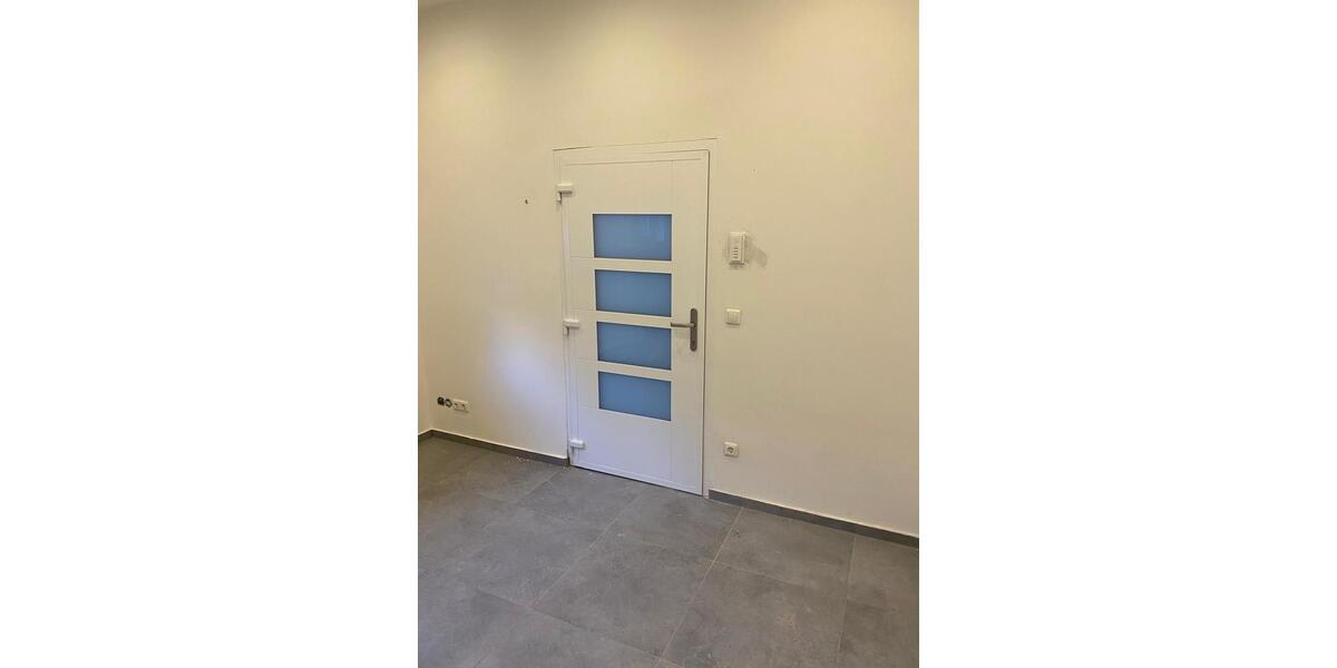 Etagenwohnung Bonn Lannesdorf - 1 Zimmer, 16 m&sup2;, 500&euro; | Angebot:25312315