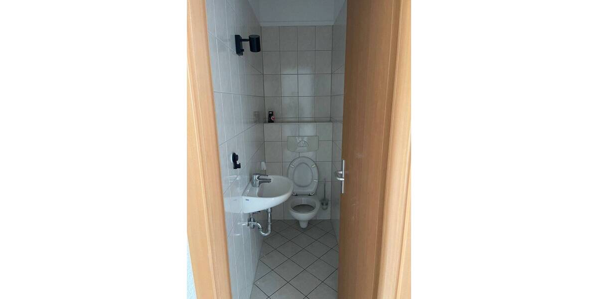 Etagenwohnung Gotha Gotha West - 5 Zimmer, 144 m&sup2;, 900&euro; | Angebot:26820593