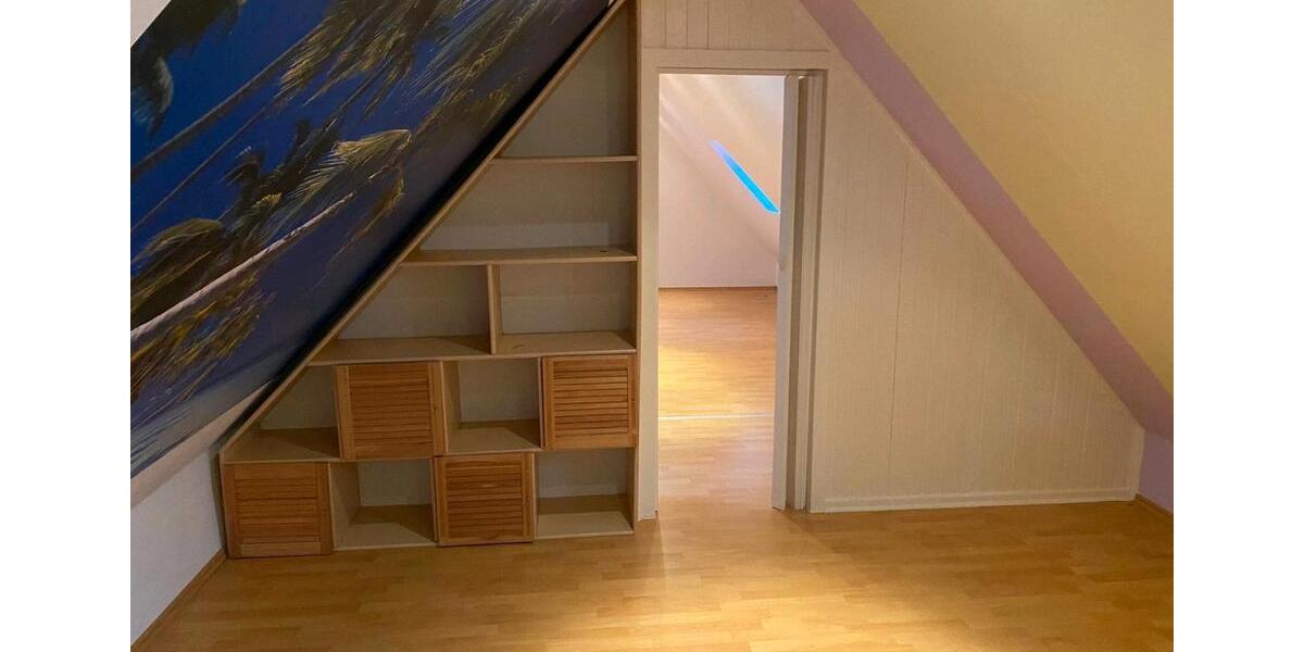 Etagenwohnung Essen (Oldenburg) - 4 Zimmer, 120 m&sup2;, 850&euro; | Angebot:26033167