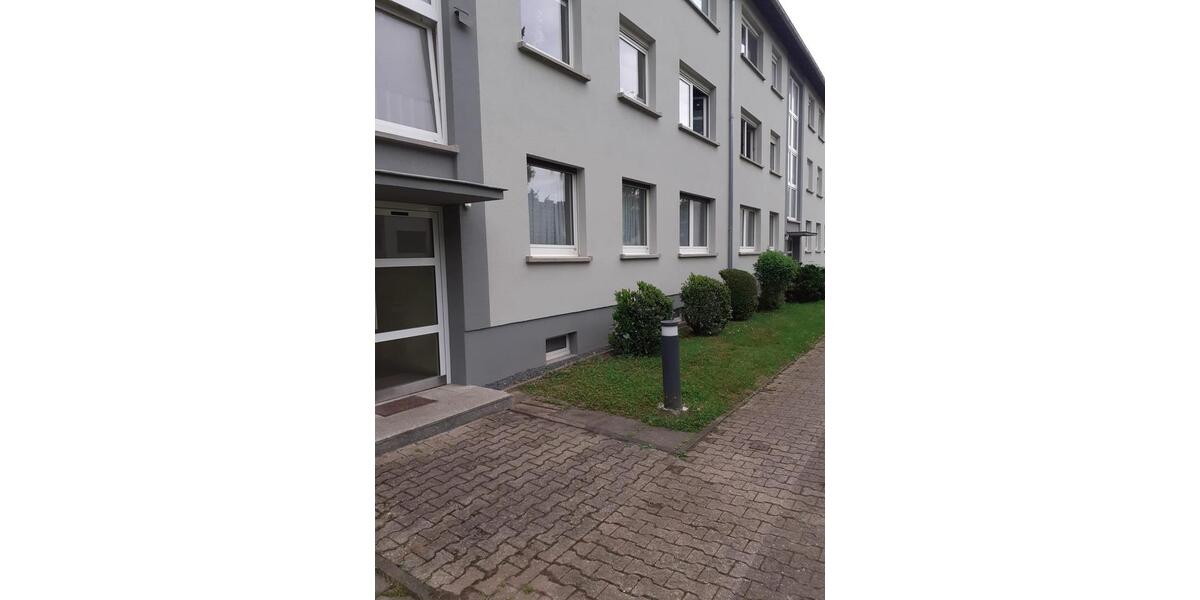 Hochparterre Trier Kürenz - 4 Zimmer, 84 m&sup2;, 1.000&euro; | Angebot:26483814
