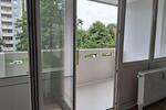 Familien-Wohnung mit 4 Zimmern, großen Balkon und separater Küche - nur mit WBS anzumieten!! 4 zimmer