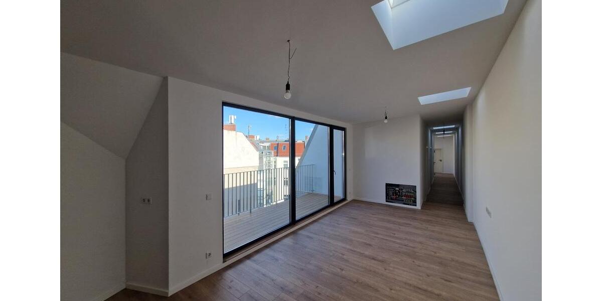 Dachgeschoßwohnung Berlin Mitte - 4 Zimmer, 122 m&sup2;, 2.501&euro; | Angebot:23317054