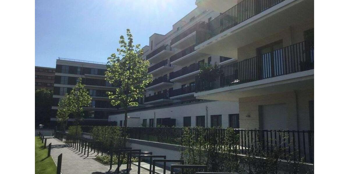 Etagenwohnung Berlin Mitte - 2 Zimmer, 72 m&sup2;, 1.700&euro; | Angebot:24000386