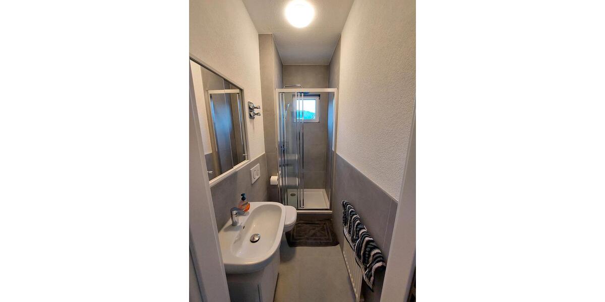 Wohnen auf Zeit Mosbach - 6 Zimmer, 13 m&sup2;, 300&euro; | Angebot:26543624