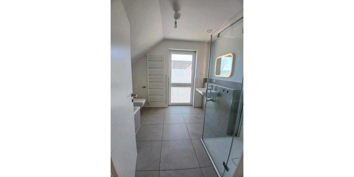 Einfamilienhaus Krummendeich - 5 Zimmer, 137 m&sup2;, 1.500&euro; | Angebot:25944481