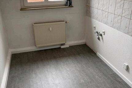 Wohnung Merseburg - 3 Zimmer, 59 m&sup2;, 390&euro; | Angebot:26522409