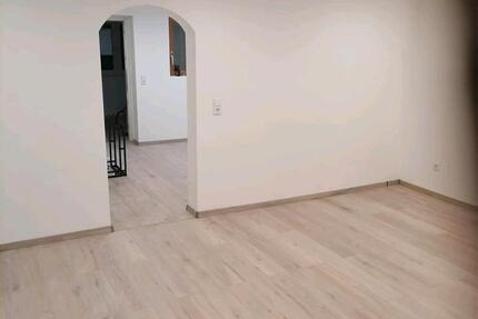 3,5 Zimmer Wohnung 1OG. Zweibrücken Stadt 1 zimmer