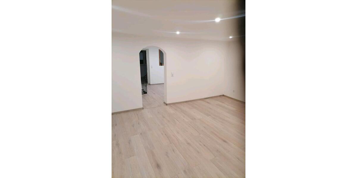 3,5 Zimmer Wohnung 1OG. Zweibrücken Stadt 1 zimmer