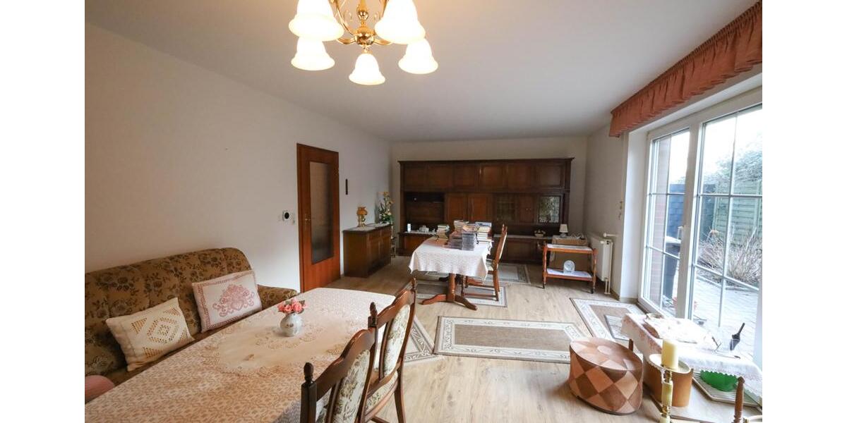 Erdgeschoßwohnung Heide - 2 Zimmer, 65 m&sup2;, 680&euro; | Angebot:24712981