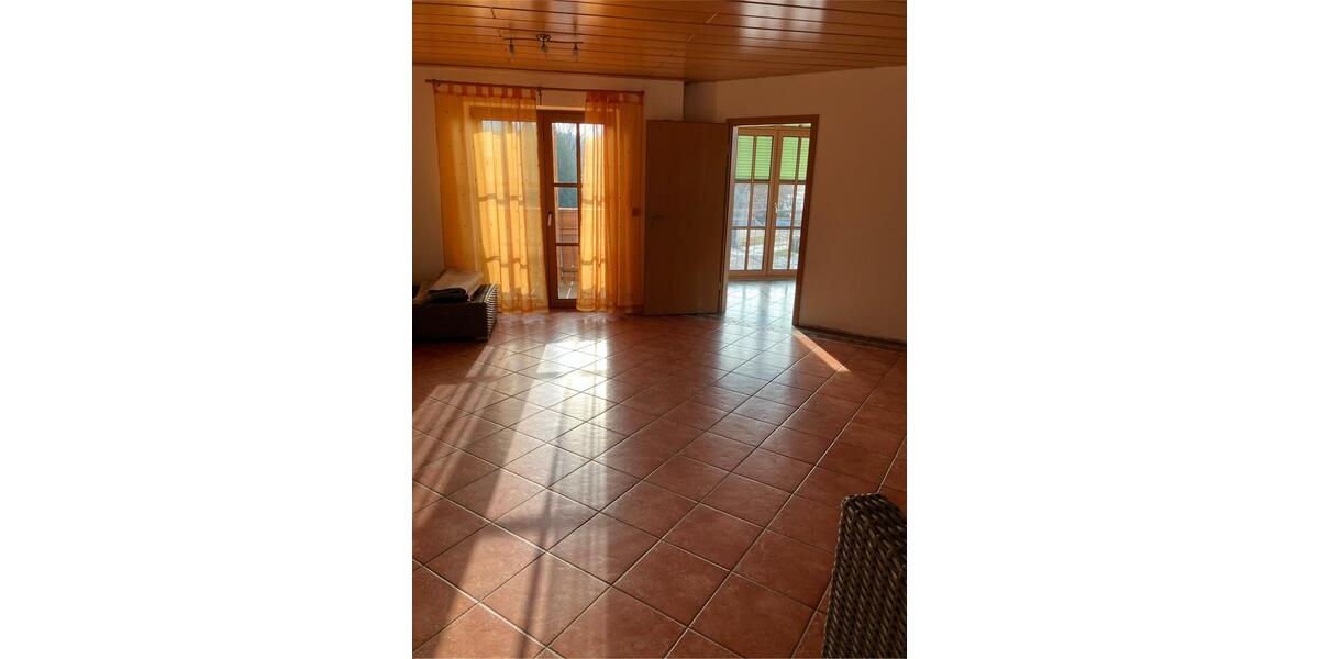 Etagenwohnung Steinach - 2.5 Zimmer, 90 m&sup2;, 910&euro; | Angebot:25158145