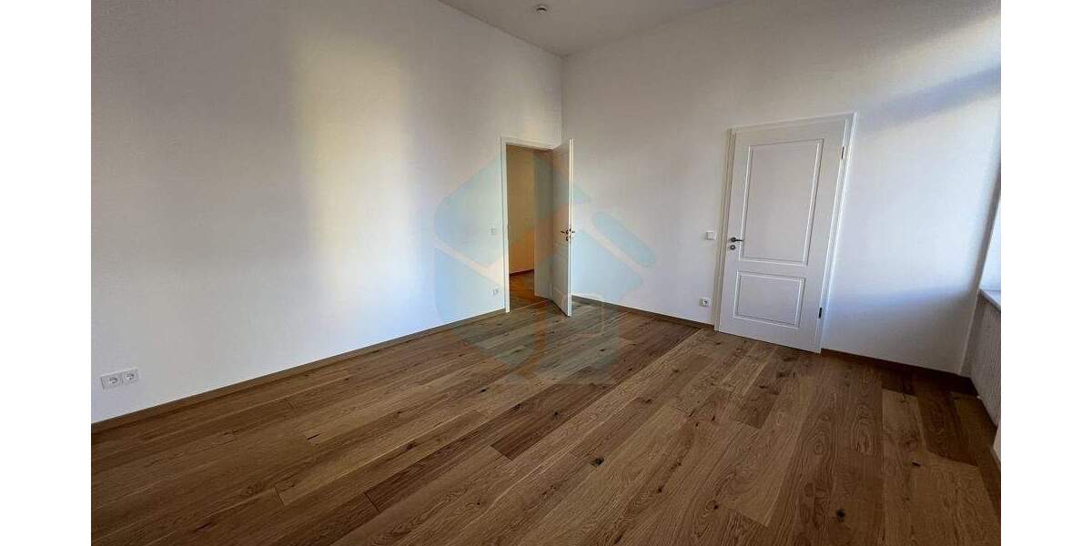 Etagenwohnung Frankfurt Sachsenhausen - 5 Zimmer, 160 m&sup2;, 3.000&euro; | Angebot:25734441