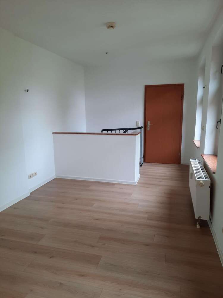 helle 3 Zimmer-Maisonette-Wohnung mit Einbauküche ***ab sofort verfügbar***