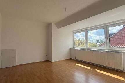 Wohnung Celle - 3 Zimmer, 48 m&sup2;, 300&euro; | Angebot:26625003