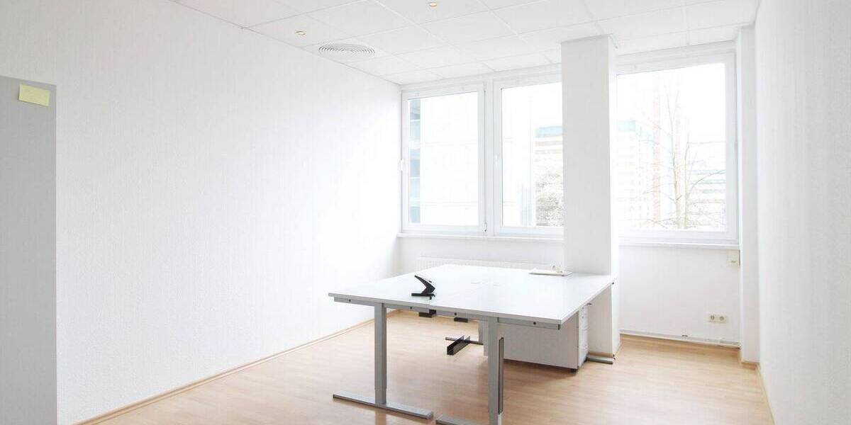 Gewerbeobjekt Rostock Kröpeliner Tor-Vorstadt - 6 Zimmer, 218 m&sup2;, 1.650&euro; | Angebot:26310038