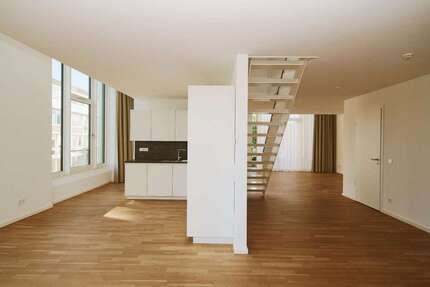 Wohnung Hannover Mitte - 2 Zimmer, 186 m&sup2;, 2.497&euro; | Angebot:24827642