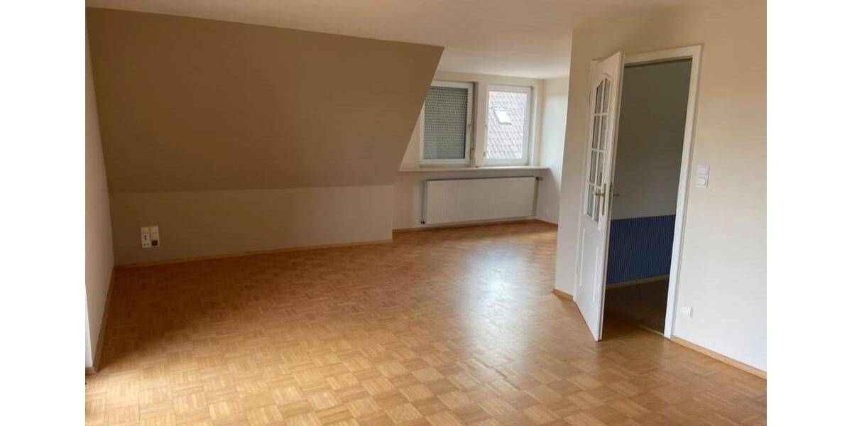 Etagenwohnung Twistringen - 4 Zimmer, 120 m&sup2;, 850&euro; | Angebot:24749756