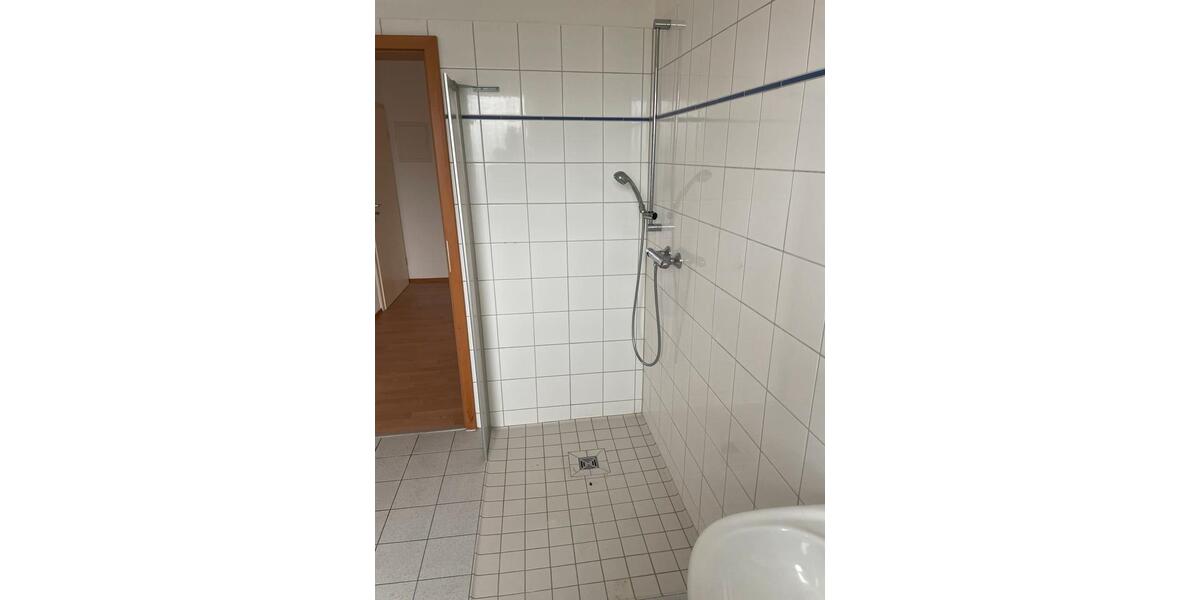 Etagenwohnung Zarrentin am Schaalsee - 2 Zimmer, 64 m&sup2;, 500&euro; | Angebot:26268969