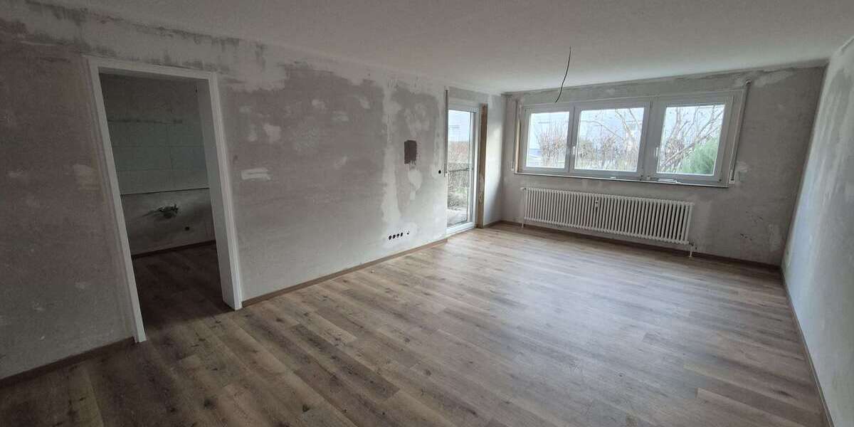 Etagenwohnung Ditzingen - 2 Zimmer, 65 m&sup2;, 713&euro; | Angebot:25191449