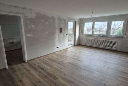 Wohnung Ditzingen - 2 Zimmer, 65 m&sup2;, 713&euro; | Angebot:25191449