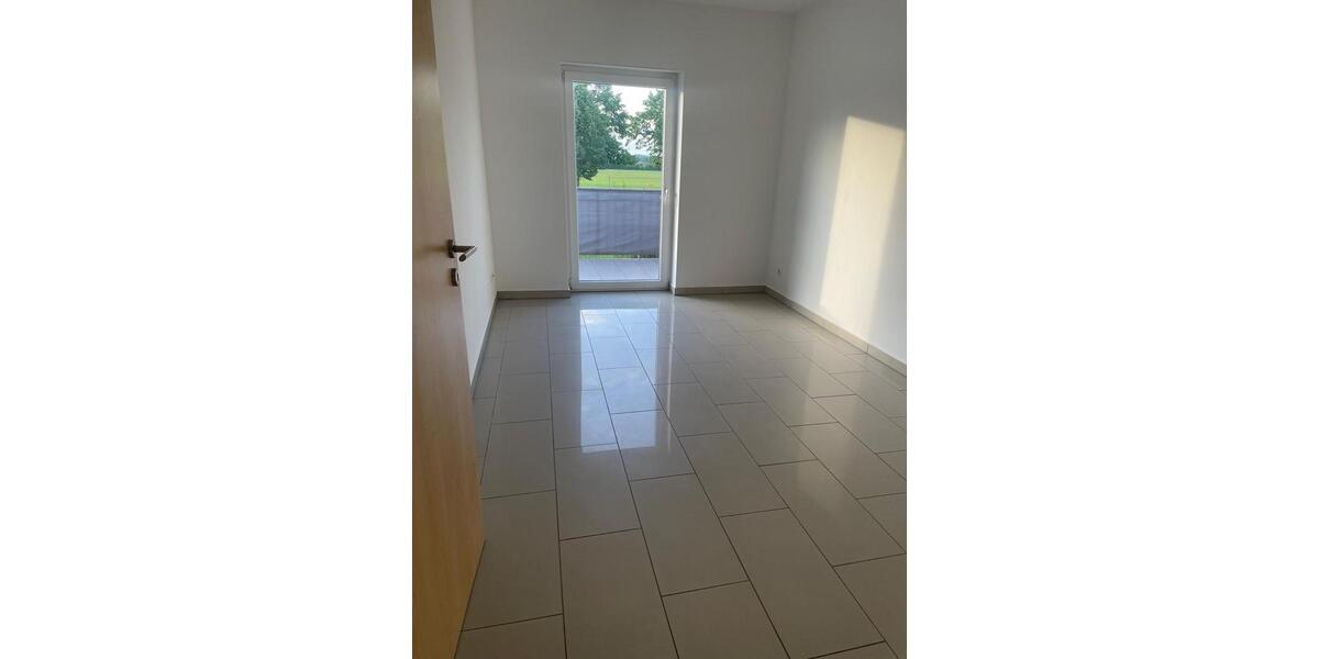 Etagenwohnung Lehrte - 4 Zimmer, 95 m&sup2;, 1.100&euro; | Angebot:24652111