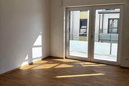 Wohnung Abensberg - 3 Zimmer, 74 m&sup2;, 1.025&euro; | Angebot:25389810