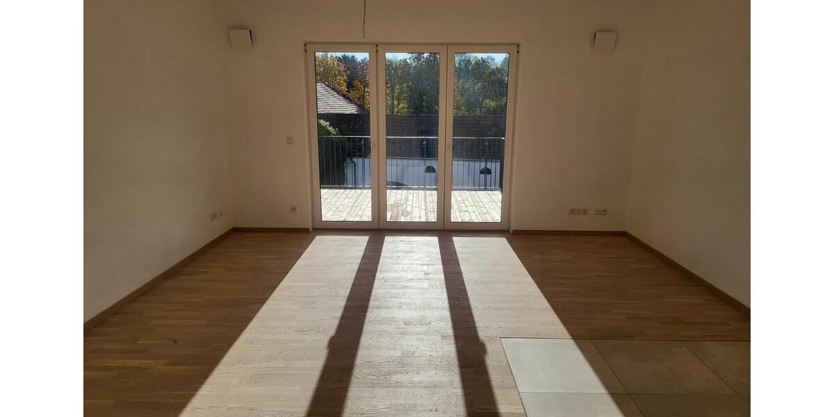 Etagenwohnung Triftern - 3 Zimmer, 80 m&sup2;, 880&euro; | Angebot:24838275