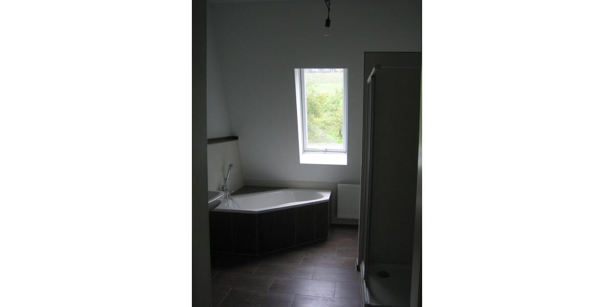 Großzügige, helle 4-Zimmer-Wohnung in Riedenburg 4 zimmer