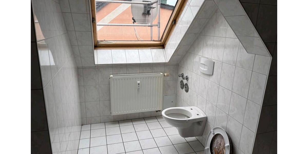 Dachgeschoßwohnung Staßfurt - 2 Zimmer, 47 m&sup2;, 406&euro; | Angebot:26669907